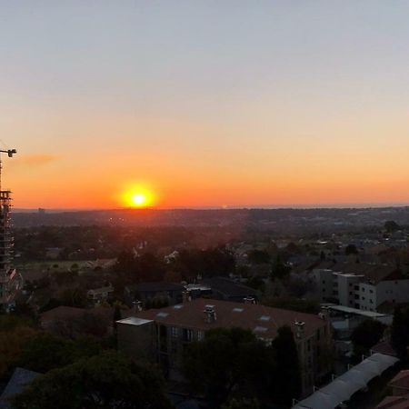 Sandton Skye Suites Johannesburg Eksteriør billede